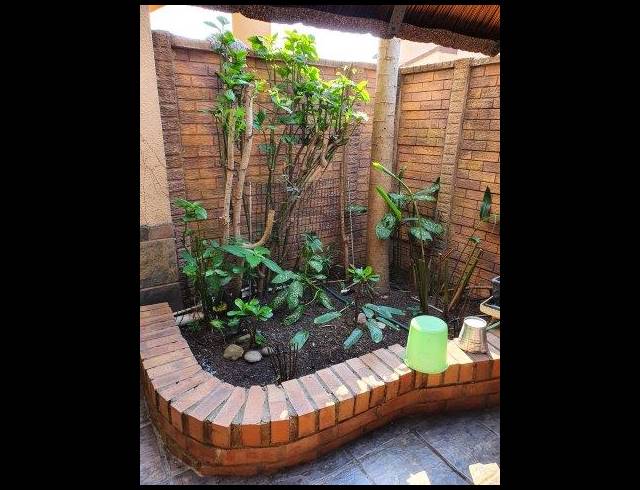 2 BEDROOM DUPLEX RENTED IN MEER EN SEE